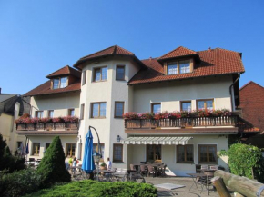 Отель Pension und Bauernhof Petzold  Грайц